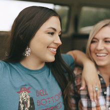 Load image into Gallery viewer, Wild Flower Studs