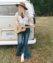 Load image into Gallery viewer, Super Flare Jeans