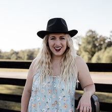 Load image into Gallery viewer, Cowgirl Hat