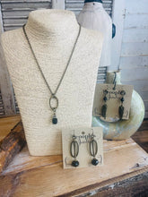 Load image into Gallery viewer, Black Crystal Ring Necklace
