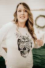 Load image into Gallery viewer, Sugar Skull T-Shirt