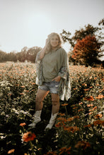 Load image into Gallery viewer, Fallon Embroidered Sleeve Poncho