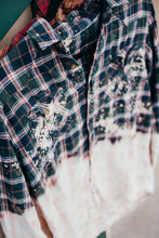 Load image into Gallery viewer, Blue Jean Bleached Flannel Cool Color