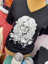 Load image into Gallery viewer, Dolly Floral Tee Shirt
