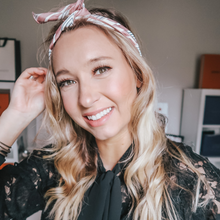 Load image into Gallery viewer, Wire Tie Headband
